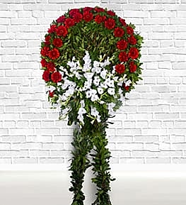 Red Wreath for Ceremonies