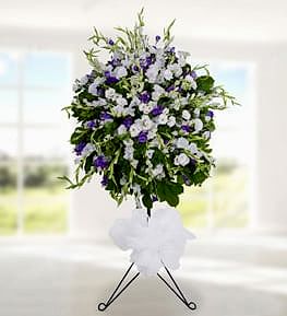 Lisianthus ve Gladiola in Basket Stand